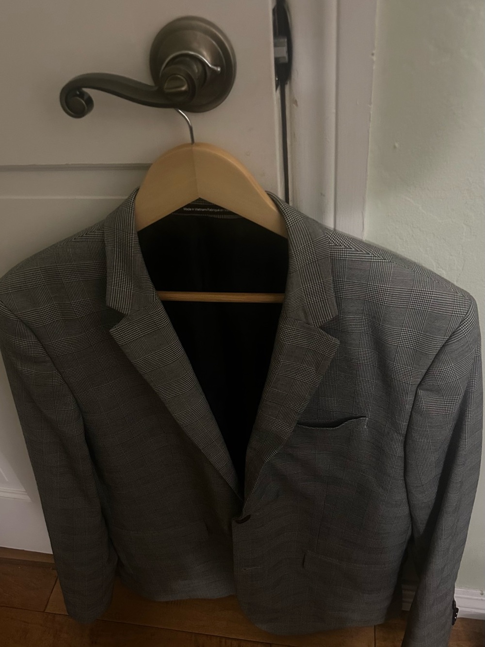 H&M Light Gray Checked Slim-Fit Suit - 38R Jacket / 32R Pants